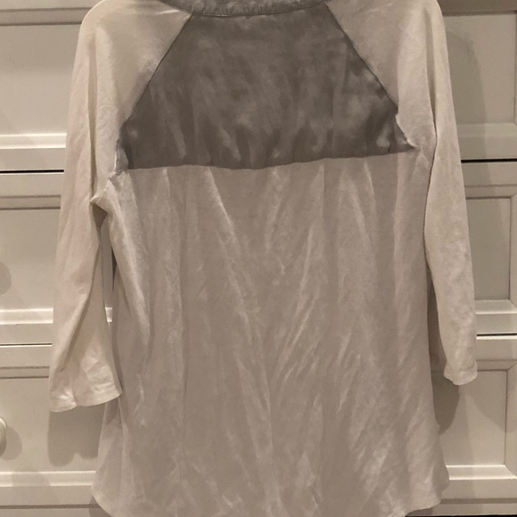 3/4 Length Sleeve, Button up T-Shirt - Picture 3 of 5